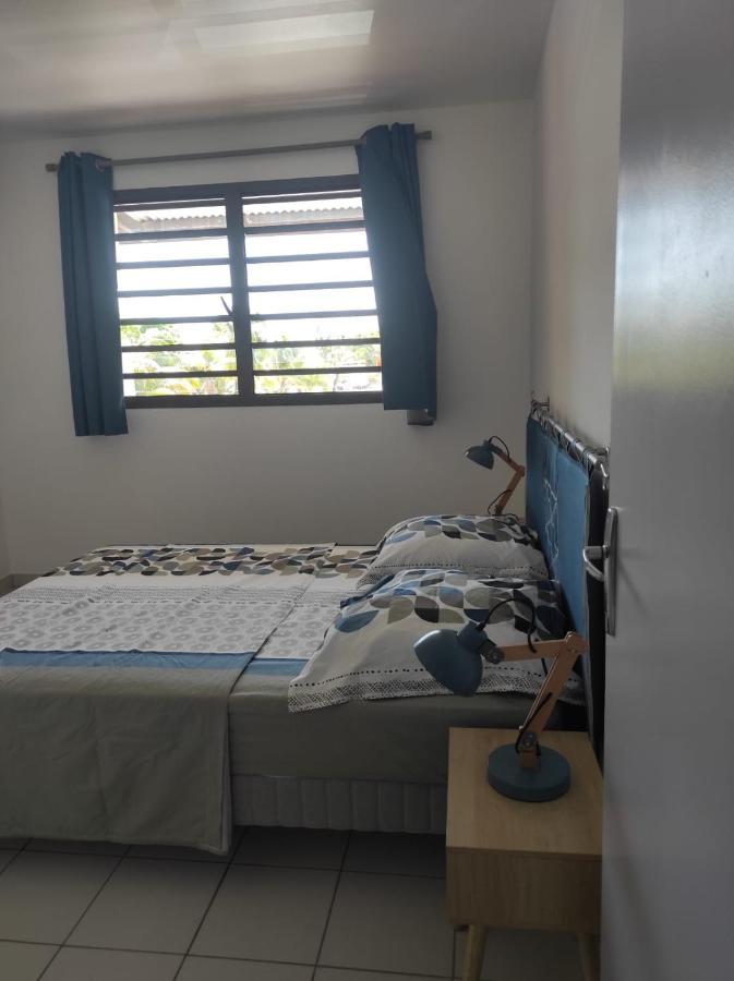 La Coraline Standing Apartment Куру Екстериор снимка